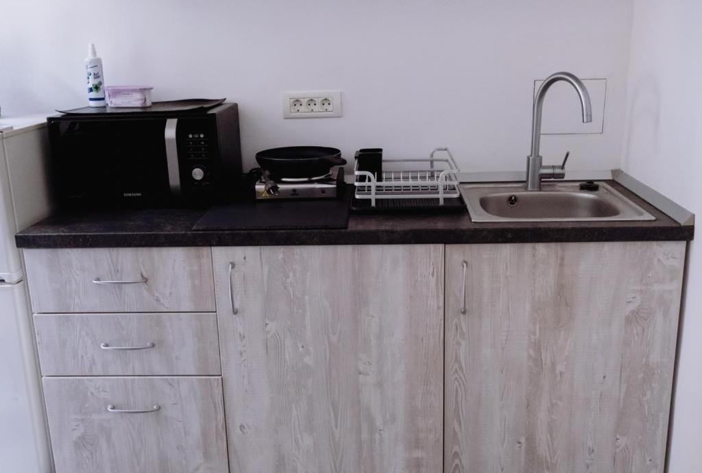 ☆ Bulevard Apartments ☆ Arad Esterno foto